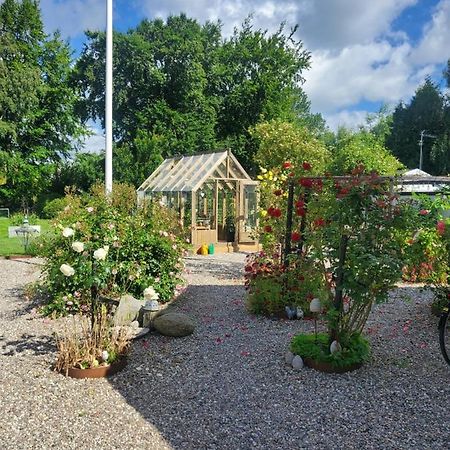 Pensionat Strandhuset I Abbekas Abbekås Exterior foto
