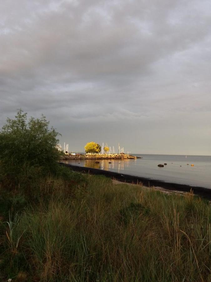 Pensionat Strandhuset I Abbekas Abbekås Exterior foto